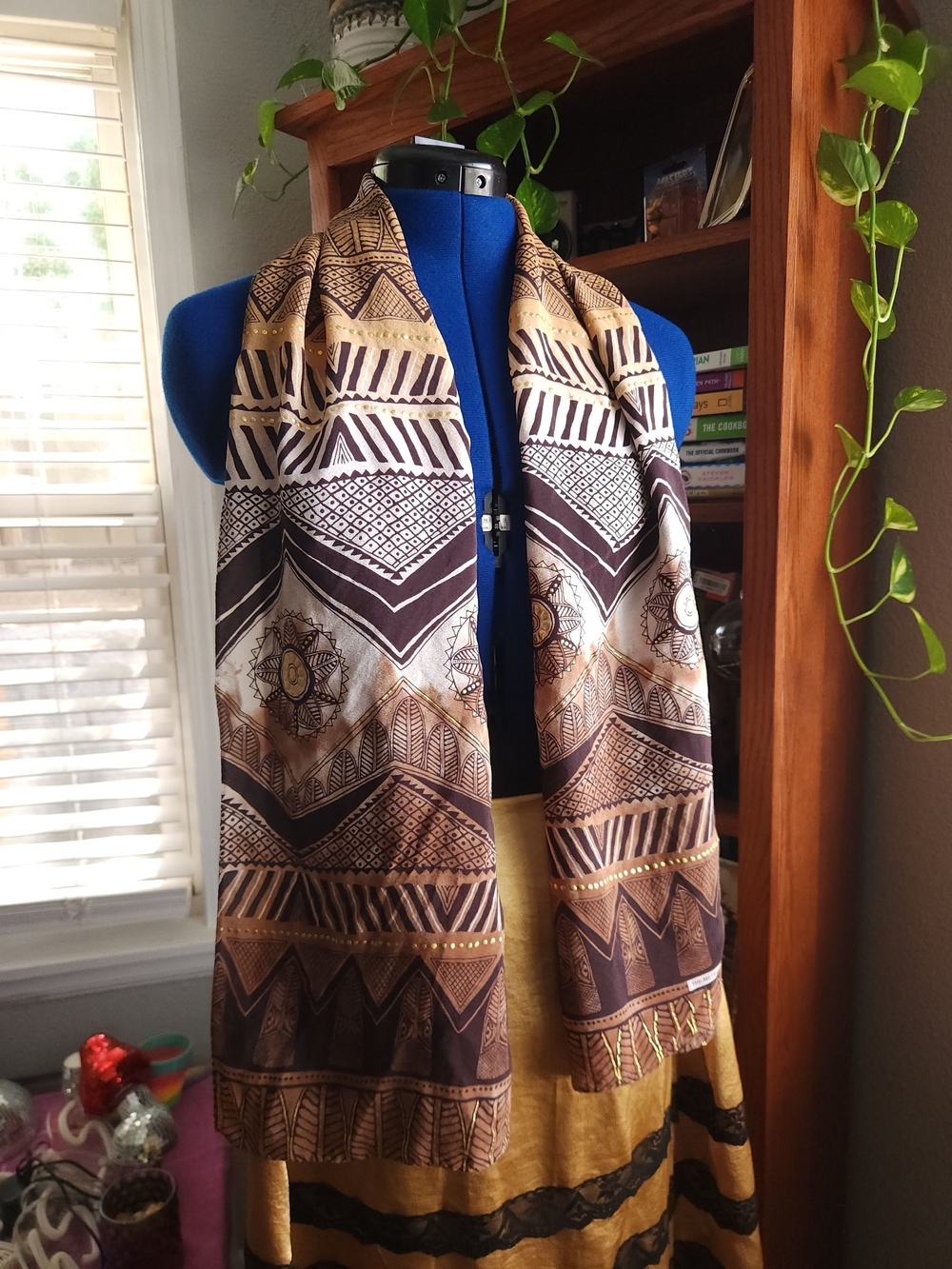 Vintage Metropolitan Museum of Art Geometric Aztec Scarf Silk Gold